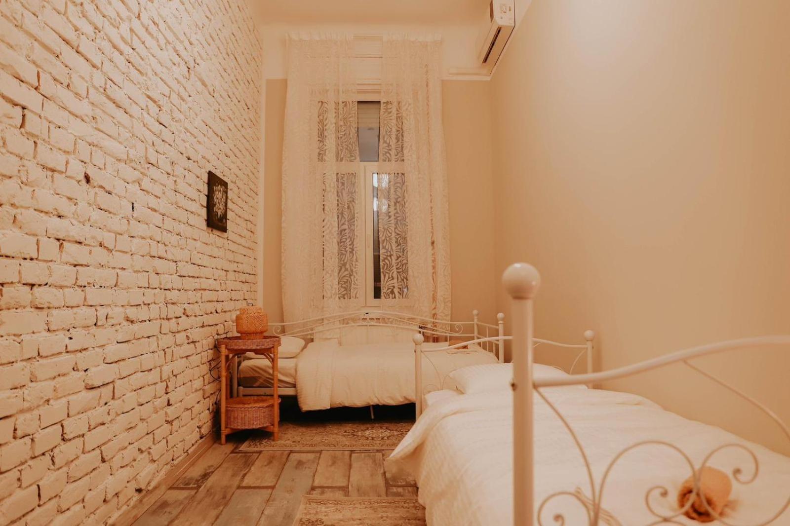 Rooms For Rent In Centre Budapest Exterior foto