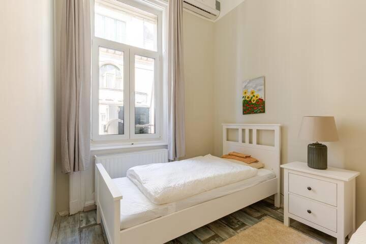 Rooms For Rent In Centre Budapest Exterior foto